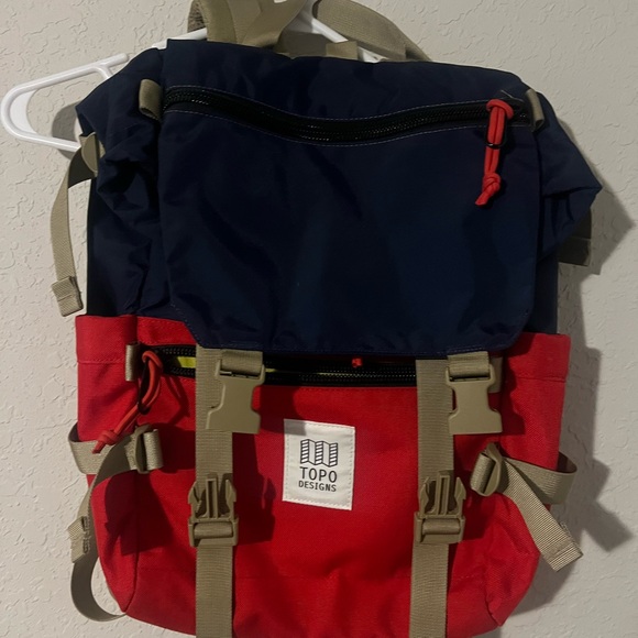 Topo Designs Rover Backpack - Picture 1 of 4